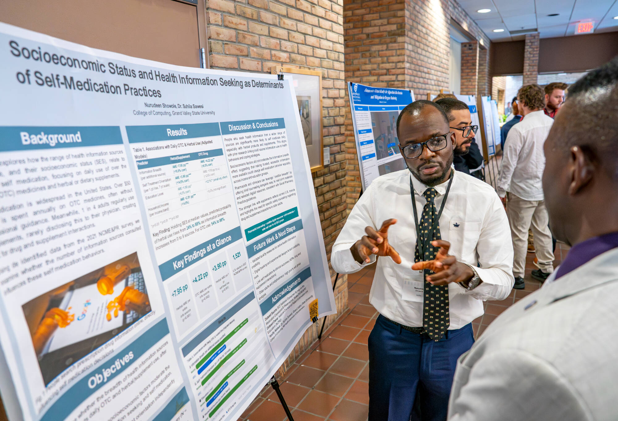 Student presenting at Computing Innovation Day